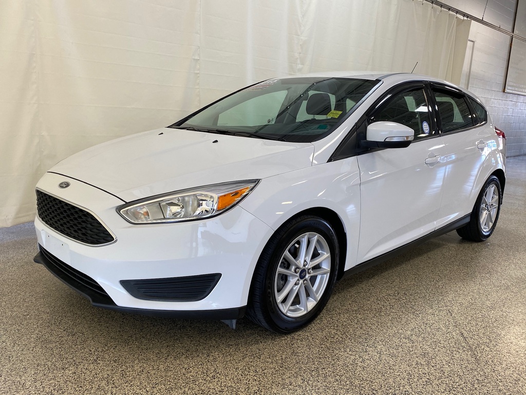 Pre-Owned 2015 Ford Focus 5dr HB SE FWD Hatchback