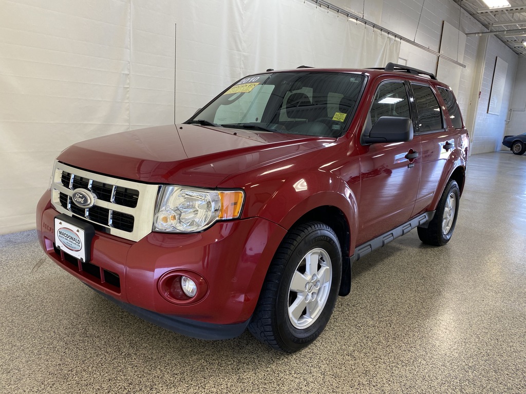 Pre-Owned 2010 Ford Escape FWD 4dr I4 Auto XLT FWD SUV