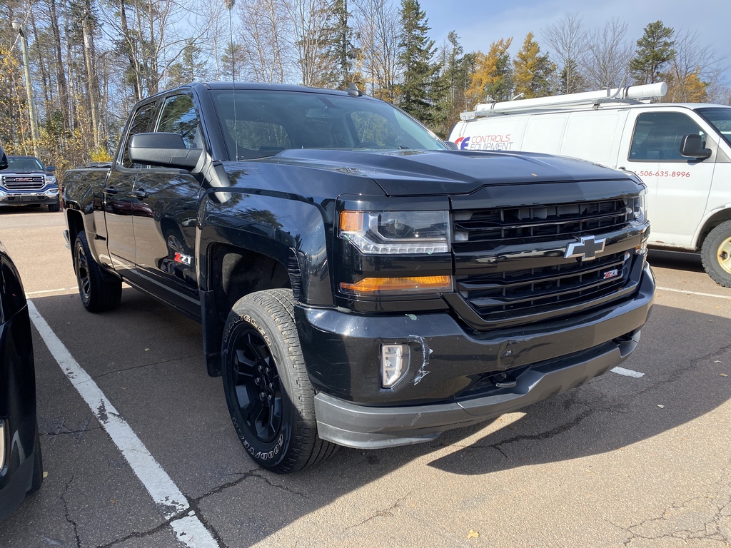 Pre-Owned 2017 Chevrolet Silverado 1500 4WD Double Cab 143.5 LT w-2LT ...