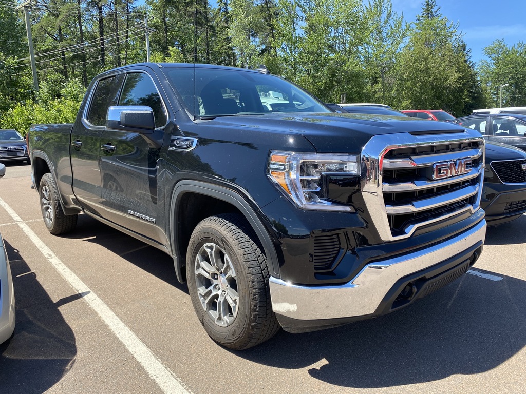 Pre-Owned 2019 GMC Sierra 1500 SLE 4×4 Truck Double Cab